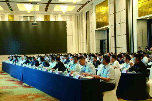 适应新形势拉动新增长--CCLA成功举办2019年中国覆铜板行业高层论坛